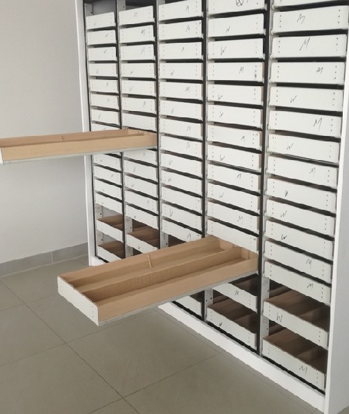 Meble Apteczne-magazynowe Szuflady Głębokiego Sprzedam 2